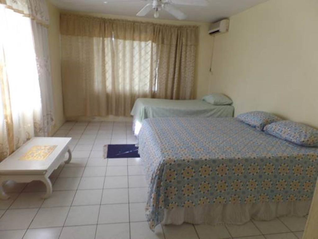 Villa Donna Inn Montego Bay Bilik gambar