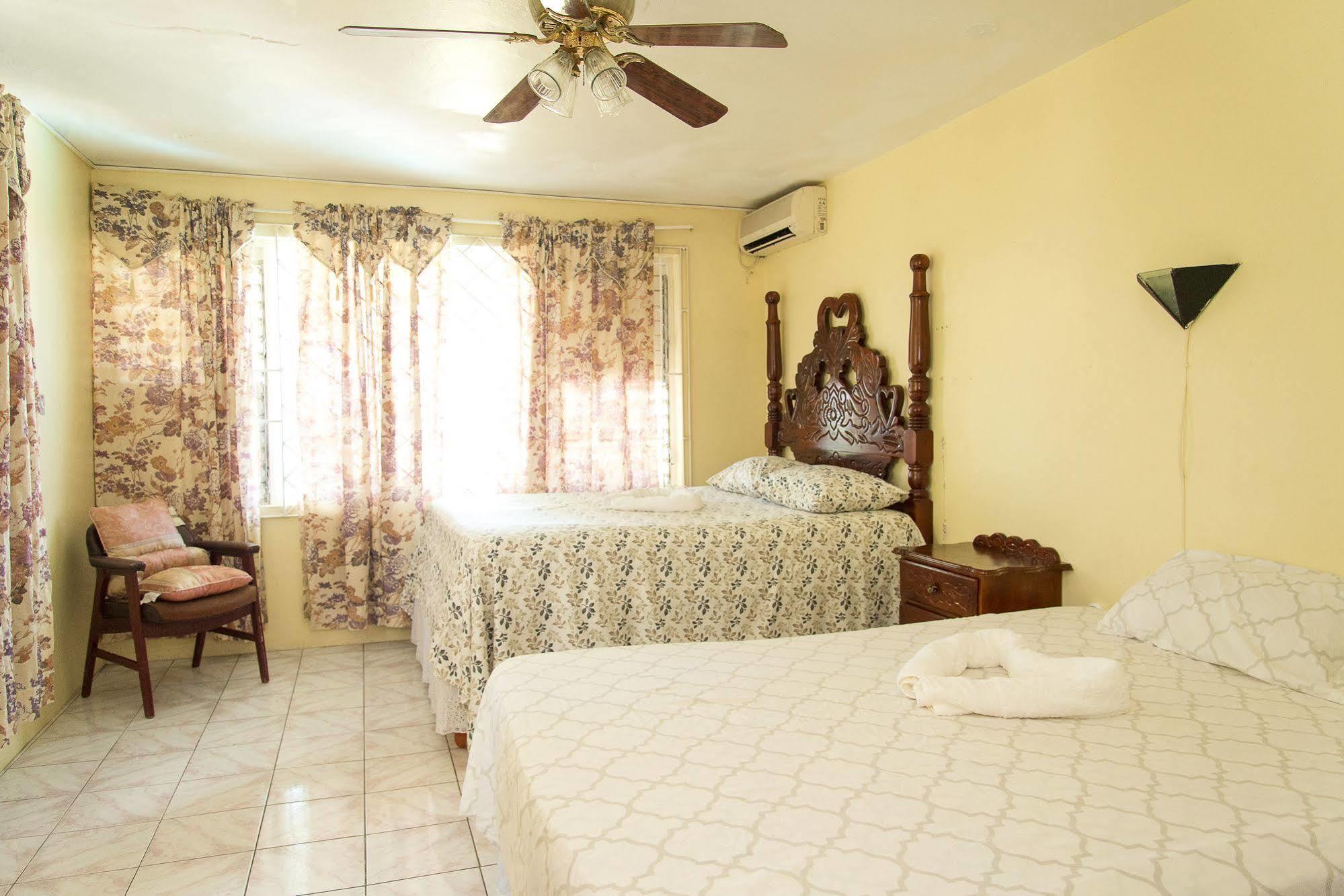 Villa Donna Inn Montego Bay Luaran gambar